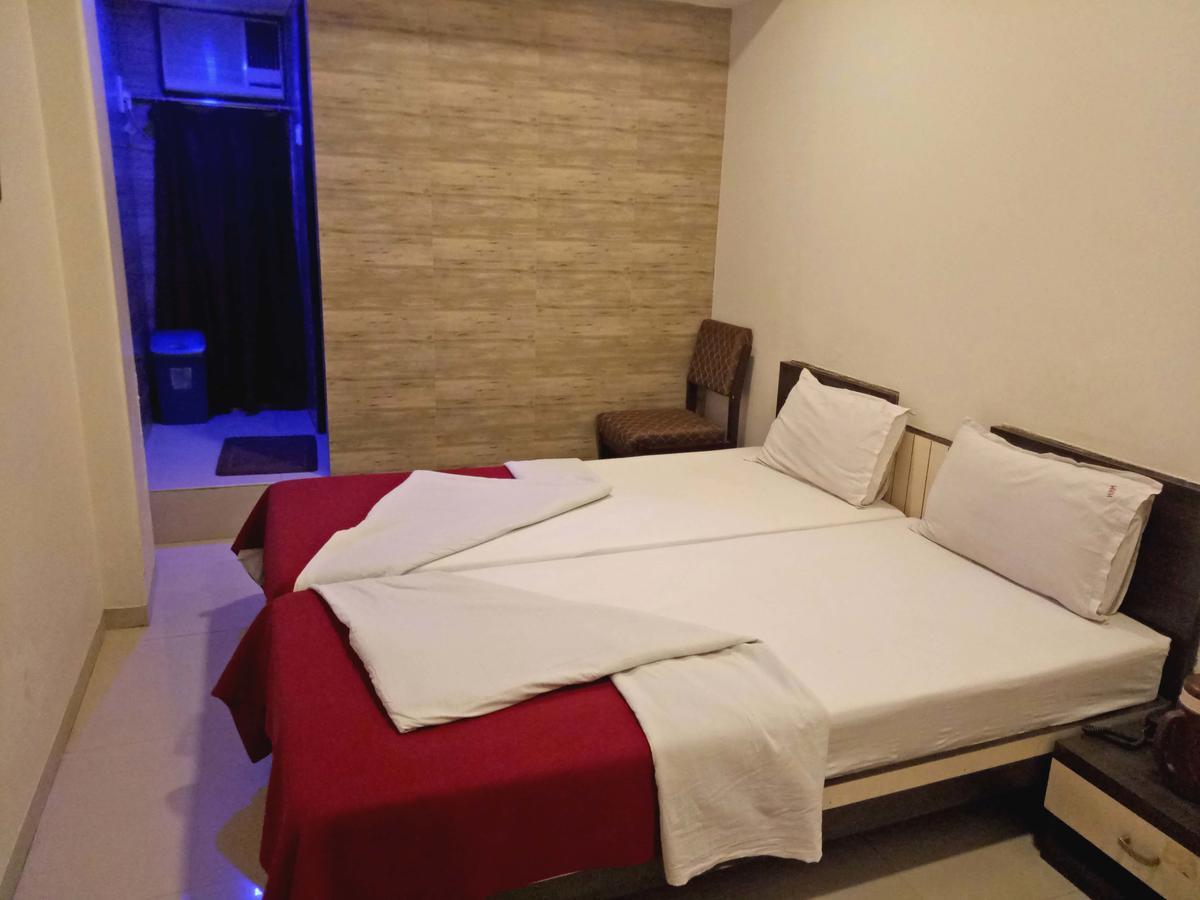 Hotel Navi Mumbai Exterior photo