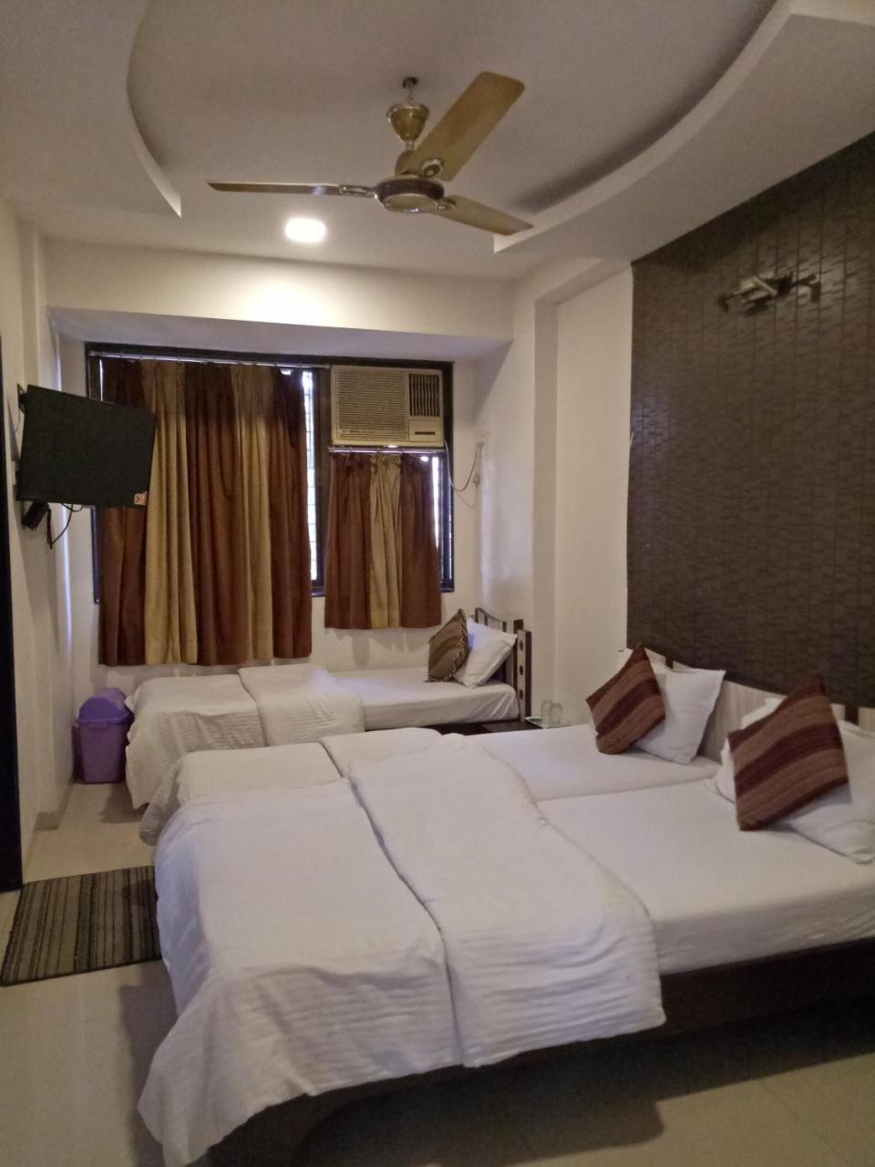 Hotel Navi Mumbai Exterior photo