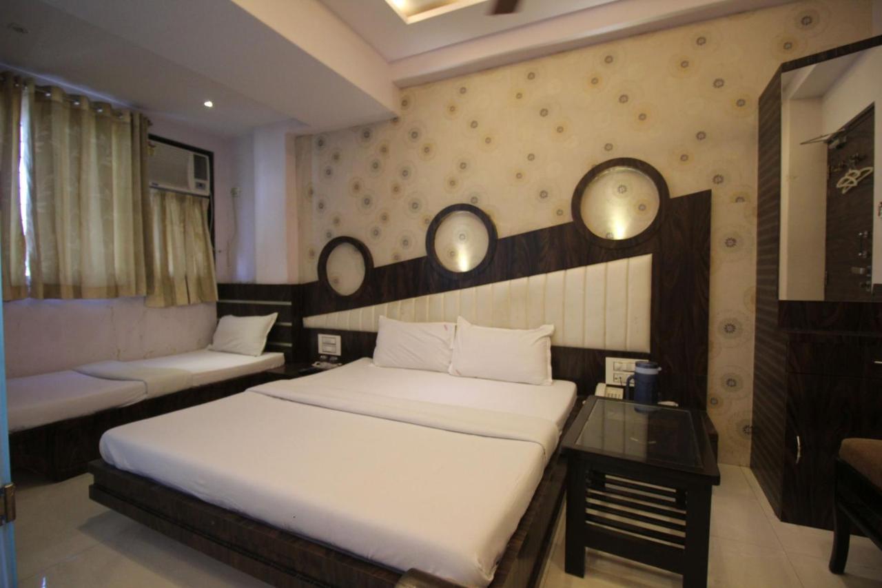 Hotel Navi Mumbai Exterior photo
