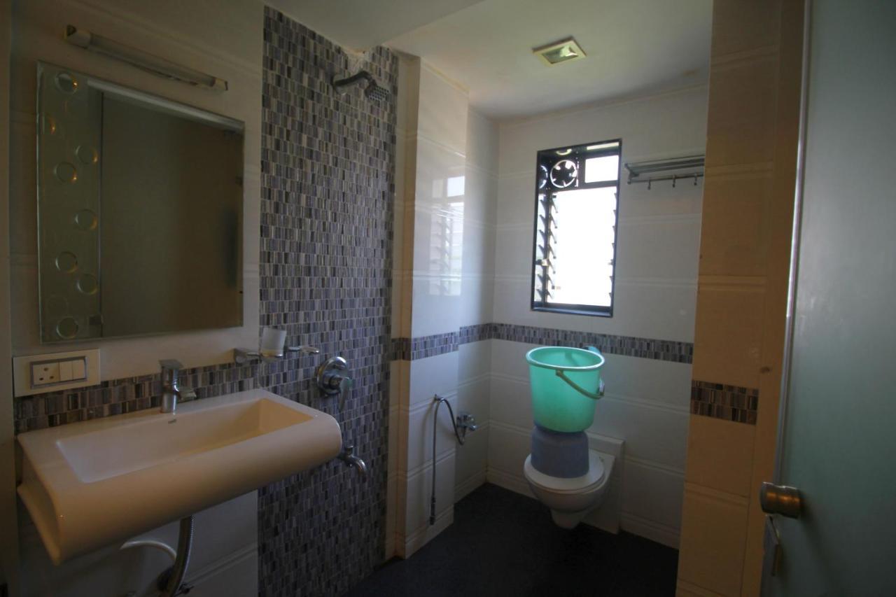 Hotel Navi Mumbai Exterior photo