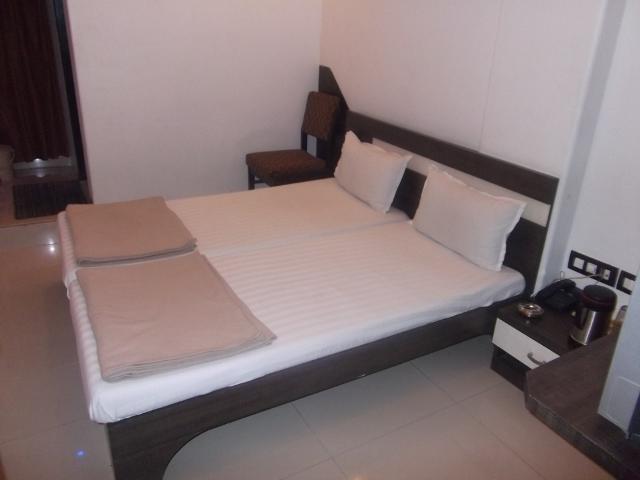 Hotel Navi Mumbai Exterior photo